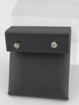 14KW Diamond Studs E132