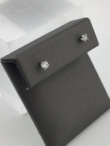 14KW Diamond Studs E138