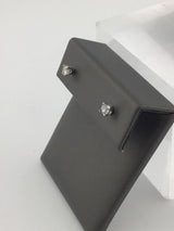 14KW Diamond Studs E138