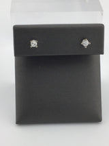 14KW Diamond Studs E140