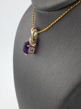 14KY Cabuchon Amethyst With 3 Diamonds Pendant P150