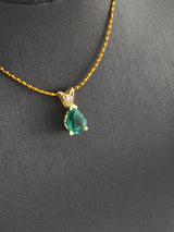 14KY Pear Shaped Emerald+1 Diamond P160