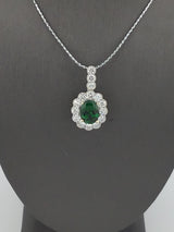 18KW Tsavorite+Diamond Pendant P274