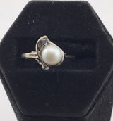 14KW Pearl + Diamond Ring R169