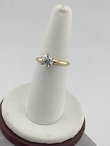 14KY Solitare Diamond Ring R287