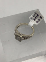 14KY Diamond Ring R405