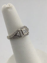 14KY Diamond Ring R405