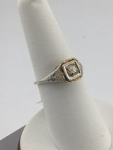 14KY Vintage Single Diamond Ring R423