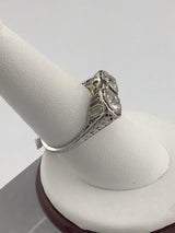 Platinum Vintage Diamond Ring R424