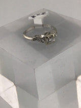 14KW Vintage Diamond Ring R425