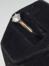 14KY Diamond Solitare Ring R437