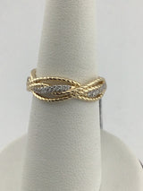 14KY Diamond Twisted Band R443